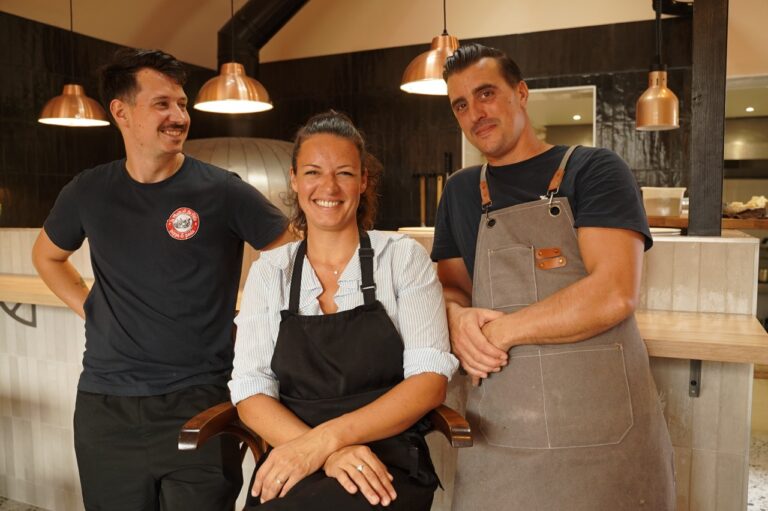 Equipe cuisine et salle A Tavola