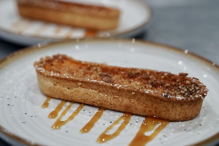 Dessert du moment A Tavola : tarte potimarron et noisettes torrefiées